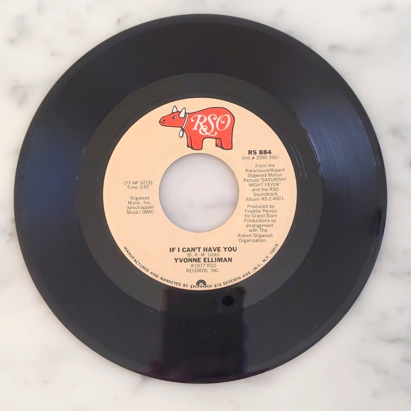 Vintage 1977 Yvonne Elliman: Good Sign and If I Can't Have You. - Picture 2 of 2